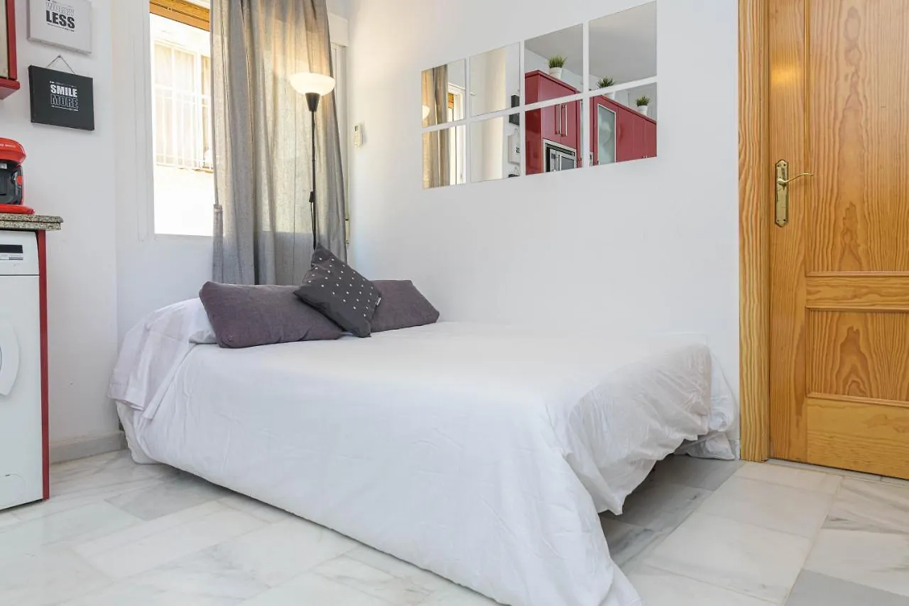 Lägenhet Wintowinrentals Coqueto Apartamento En El Centro De Málaga Spanien
