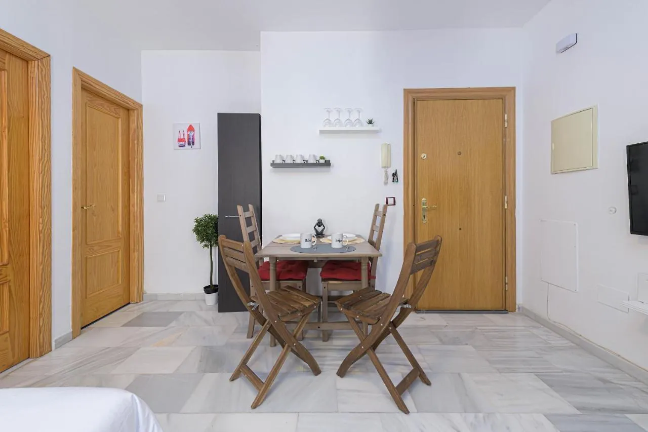 Wintowinrentals Coqueto Apartamento En El Centro De Malaga Spain