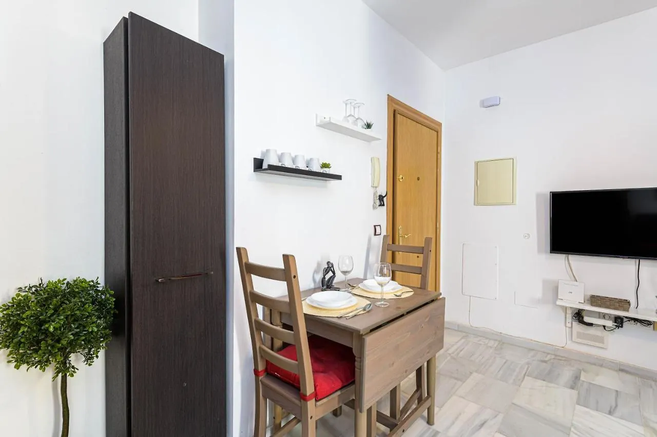 WintowinRentals Coqueto apartamento en el Centro de Málaga