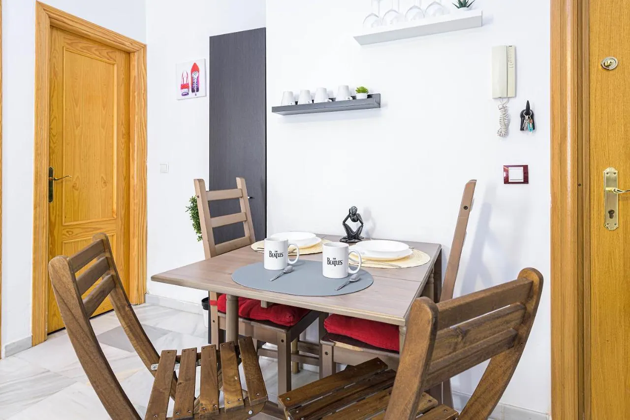 WintowinRentals Coqueto apartamento en el Centro de Málaga